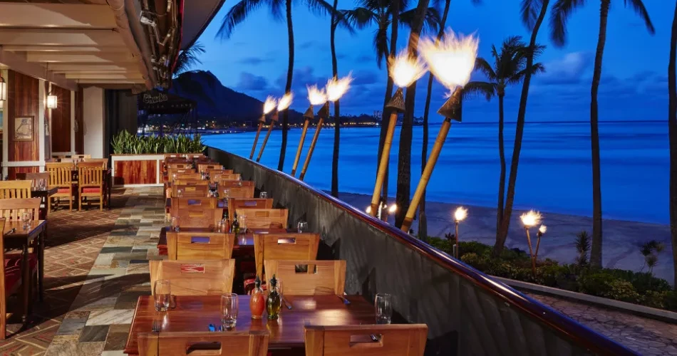 What to Do in Waikiki for a Perfect Beach Day